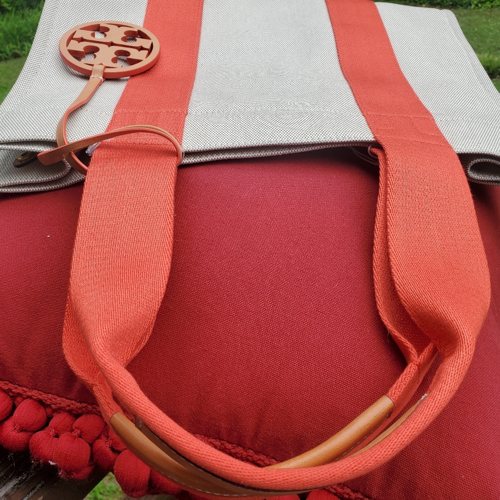 Tory Burch Canvas Miller Tote Natural/Poppy Red - Picture 4 of 12